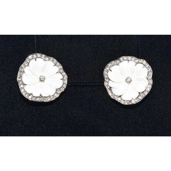 KENNETH JAY LANE Vintage Flower and Rhinestones Crystal Clip Earrings - Picture 8 of 8